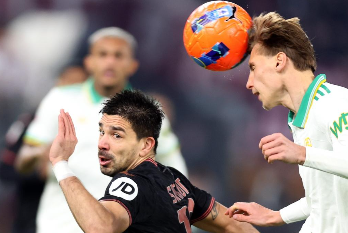 米乐官方网站-第90分钟绝杀！罗马轰然倒下，爆冷出局，加斯佩里尼不敢相信