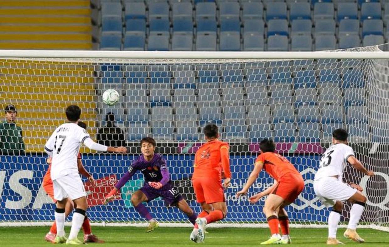 新帅邵佳一率队出征FIFA系列赛 国足迎关键热身考验