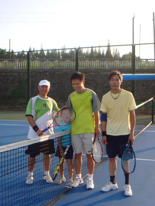 1635341683381006291.jpg 李翰文妈妈:普通人家孩子走到今天很不易也很感恩