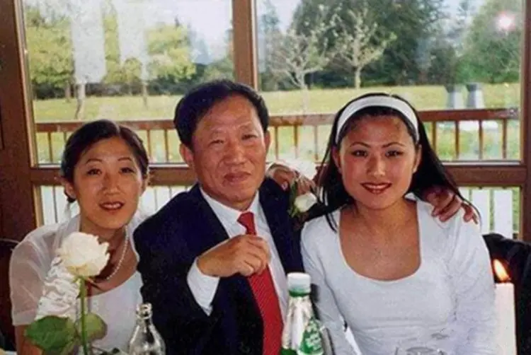 m6官方网站-东风导弹泄密案！间谍郭万钧一家三口，全部被处以死刑